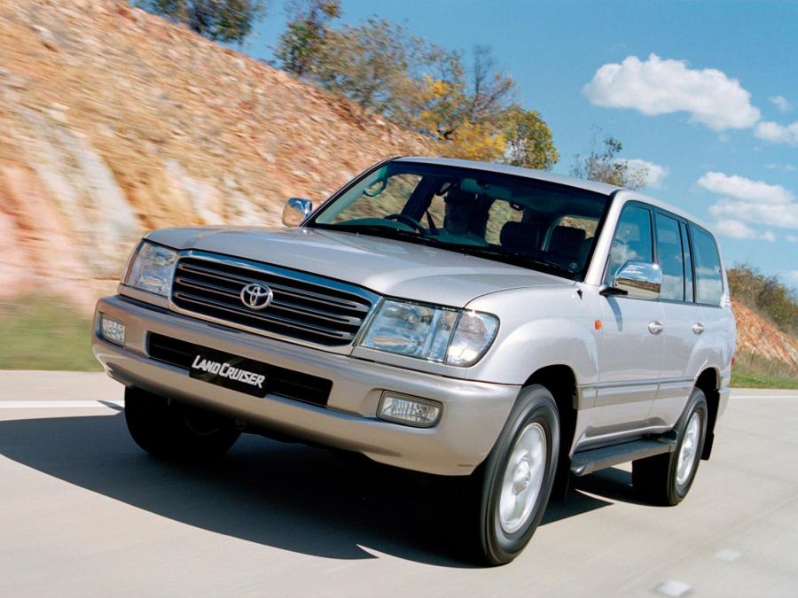 Toyota Land Cruiser 100 Sahara 2002 года